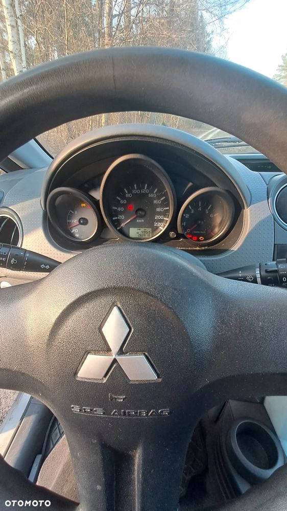 Mitsubishi Colt 1.1 Invite - 6