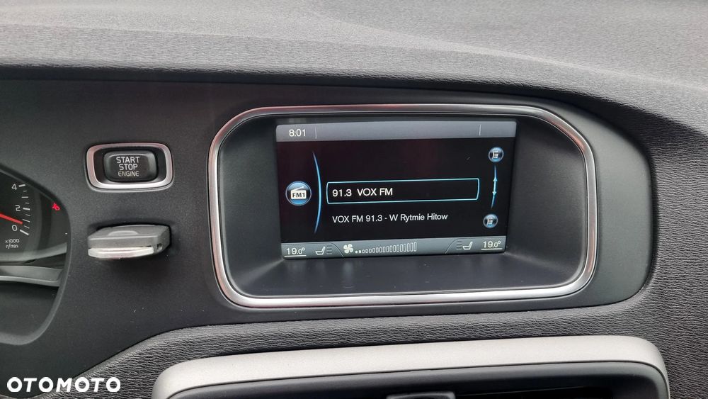 Volvo V40 Cross Country D2 - 34