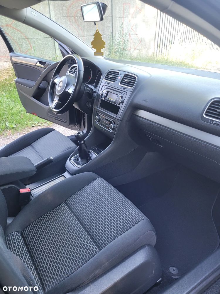 Volkswagen Golf 2.0 TDI Comfortline - 12