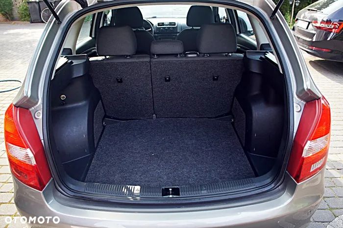 Skoda Fabia 1.4 16V Active - 18