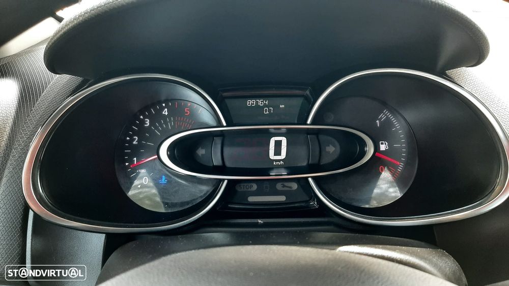 Renault Clio Sport Tourer (Energy) dCi 90 Start & Stop LIMITED - 40