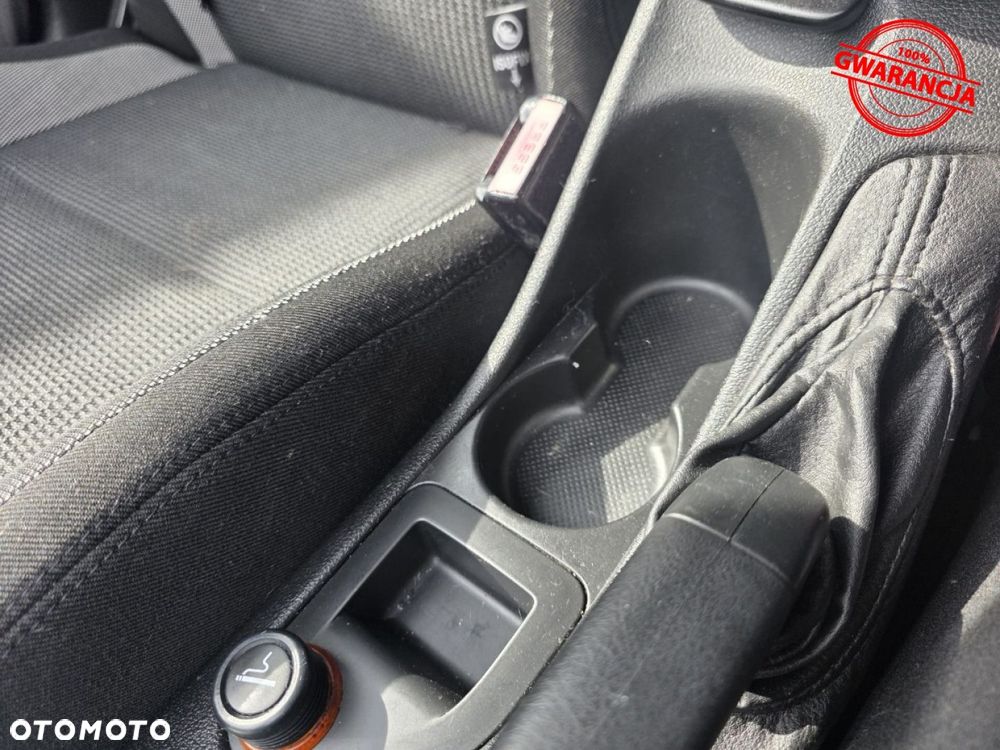 Peugeot 308 1.6 Premium - 32