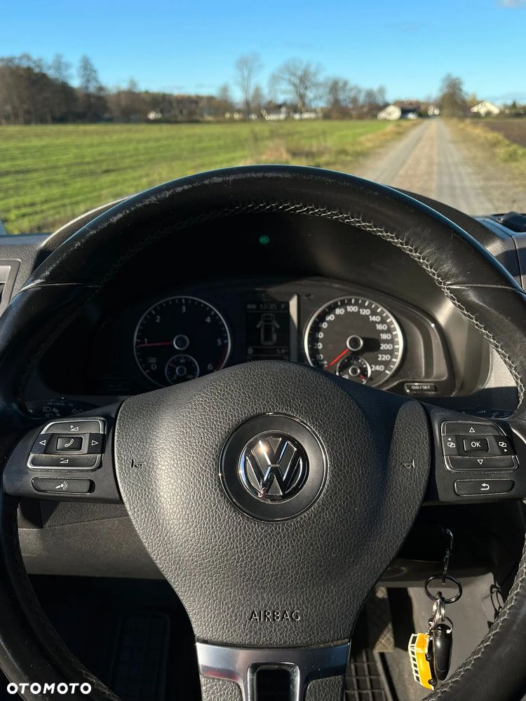 Volkswagen Multivan - 8