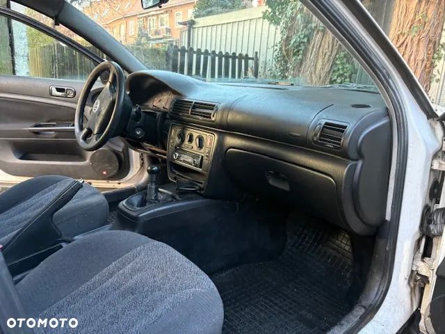 Volkswagen Passat 1.9 TDI - 18