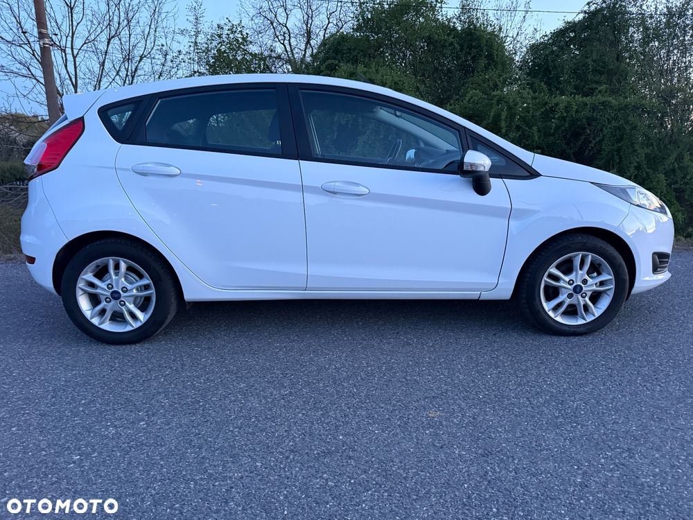 Ford Fiesta 1.5 TDCi St&St SYNC Edition - 16
