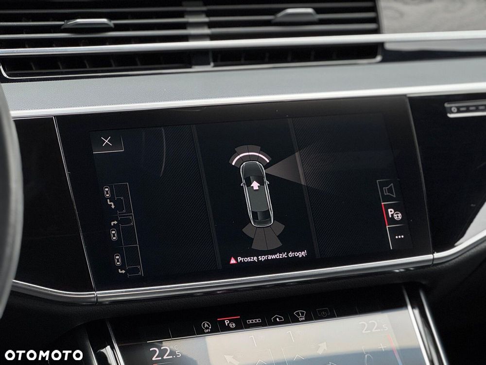 Audi A8 - 23