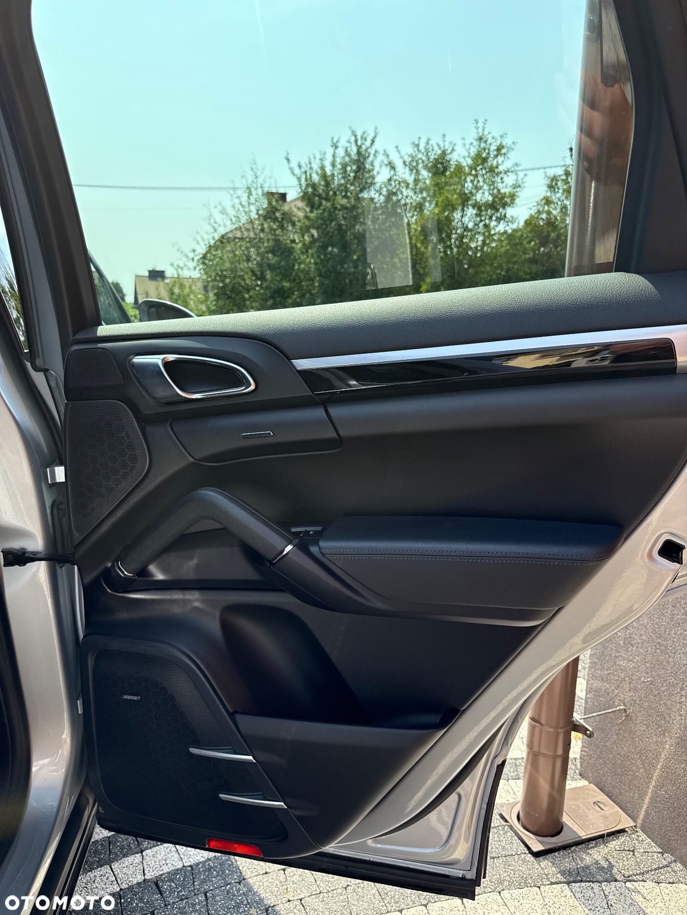Porsche Cayenne Platinum Edition - 9