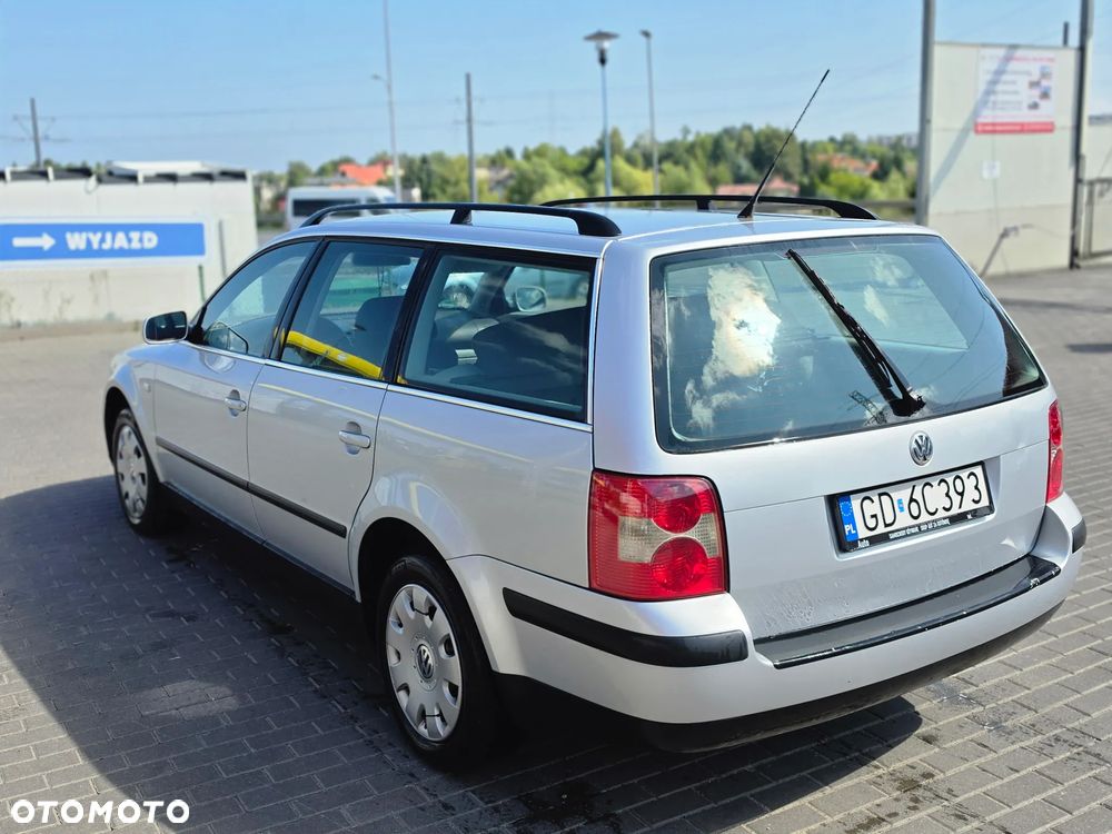 Volkswagen Passat - 2