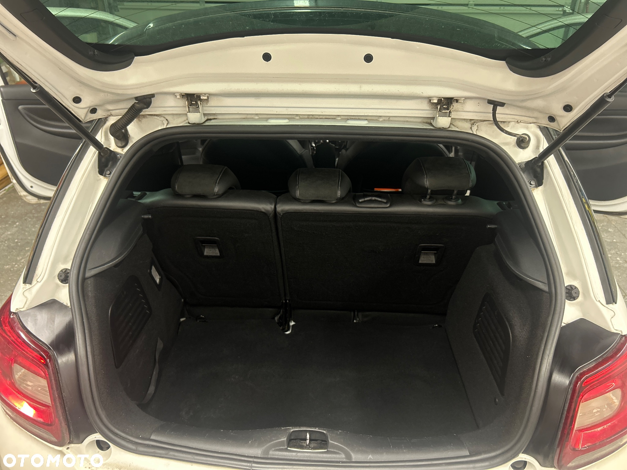 Citroën DS3 1.6 THP SportChic - 18