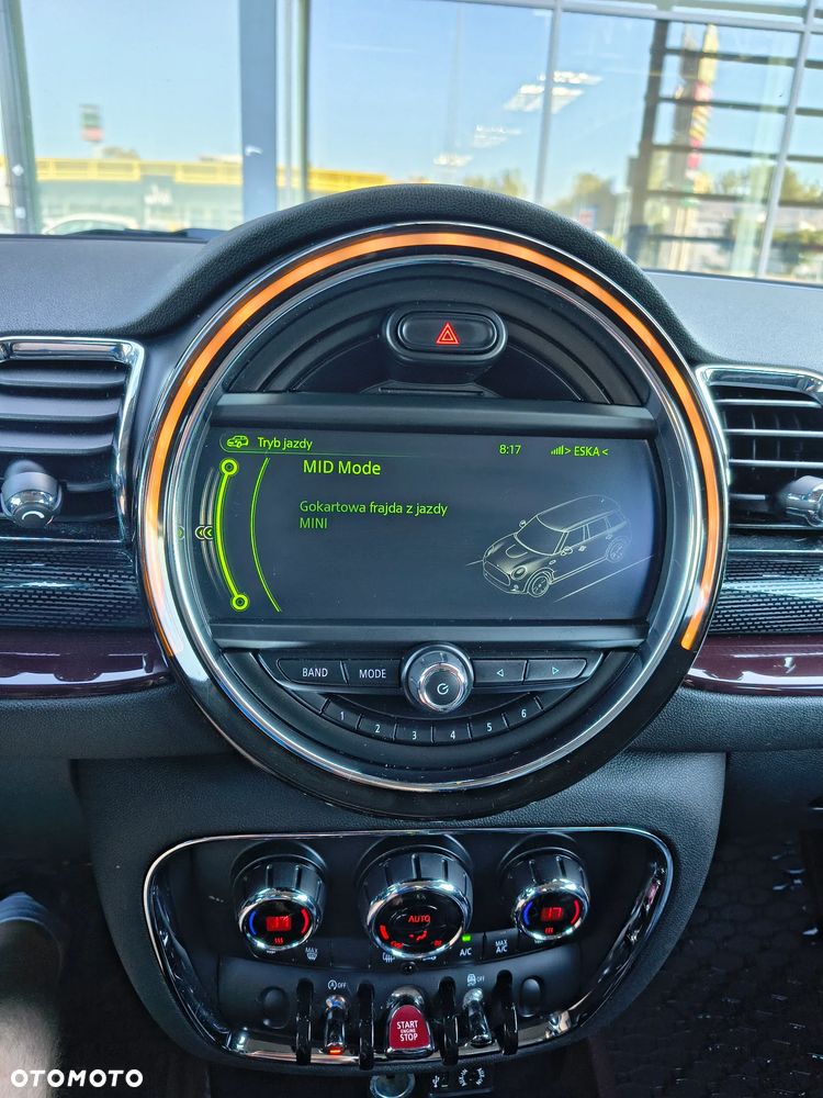 MINI Clubman - 12