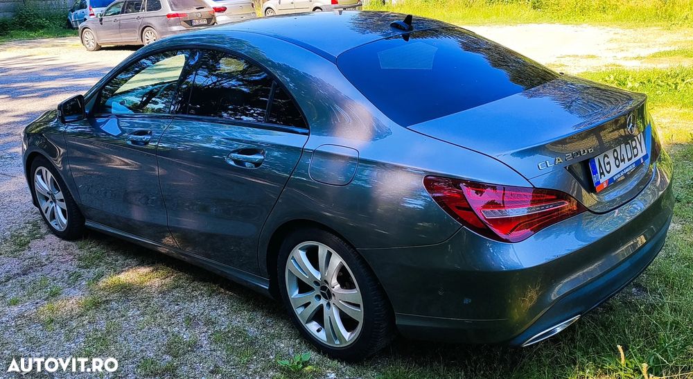 Mercedes-Benz CLA 200 - 8