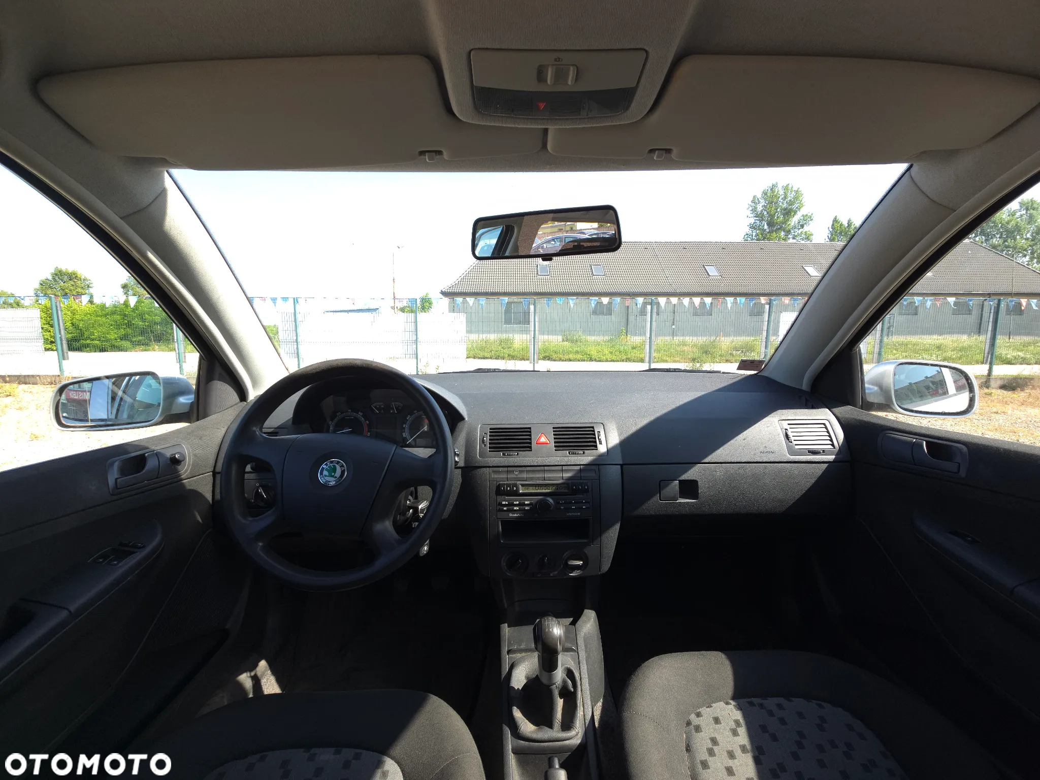 Skoda Fabia 1.2 HTP Ice Classic + - 23