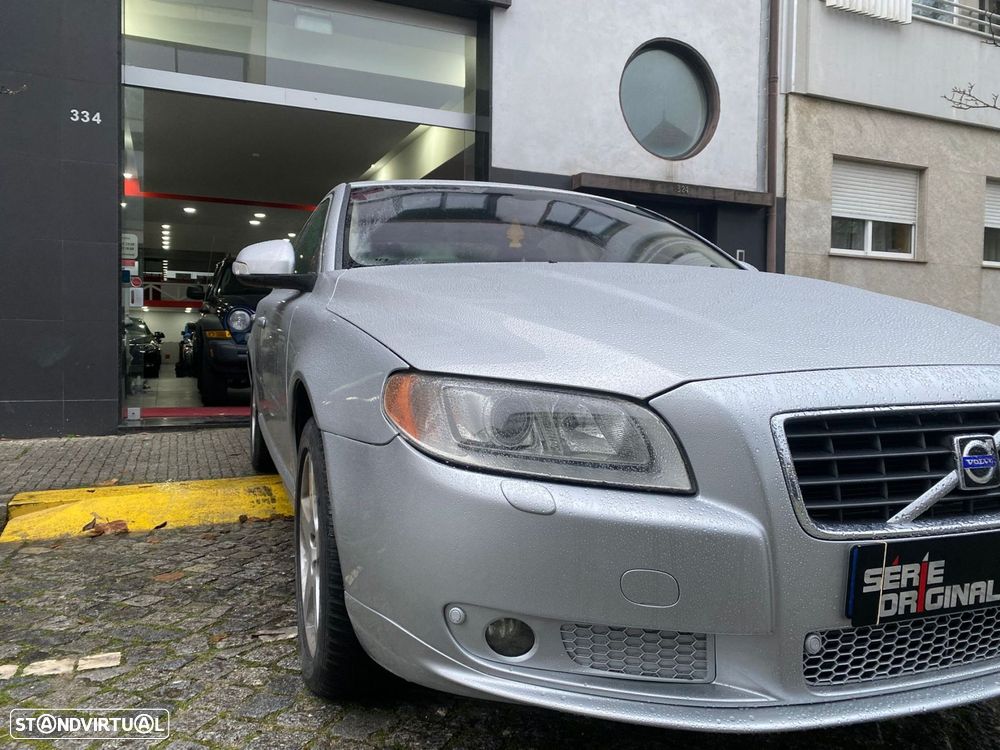 Volvo S80 2.4 D5 Executive - 4