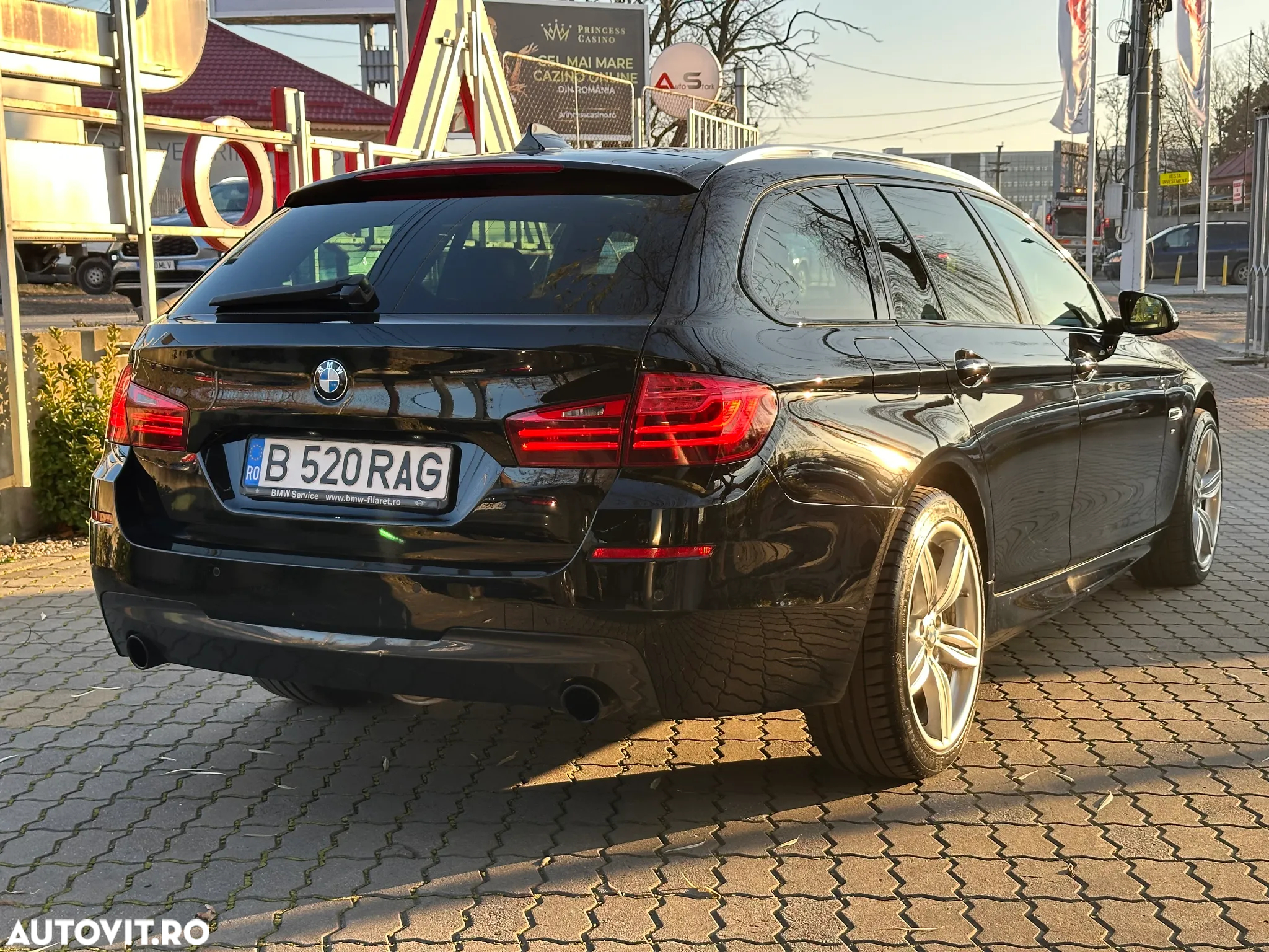 BMW Seria 5 535d xDrive Touring Sport-Aut. - 7
