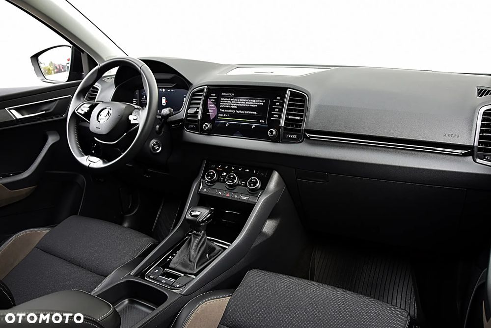 Skoda Karoq 1.5 TSI ACT Selection DSG - 25