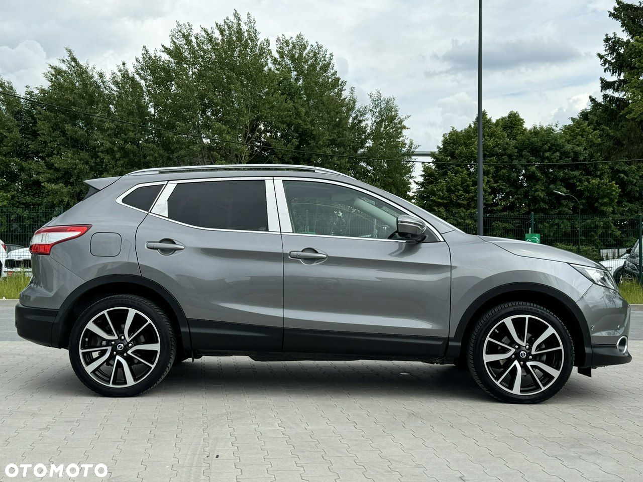 Nissan Qashqai - 11