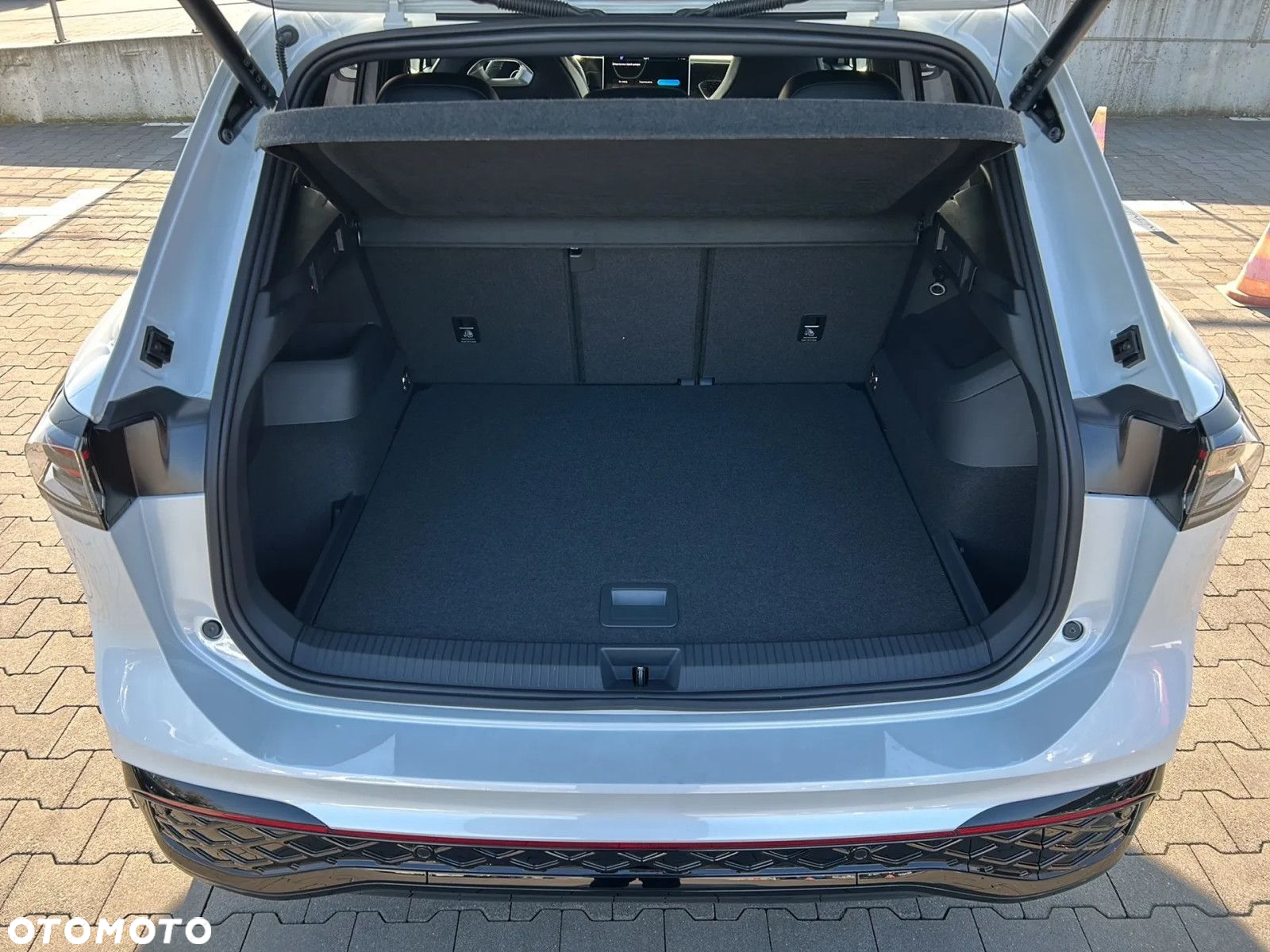 Volkswagen Tiguan - 18
