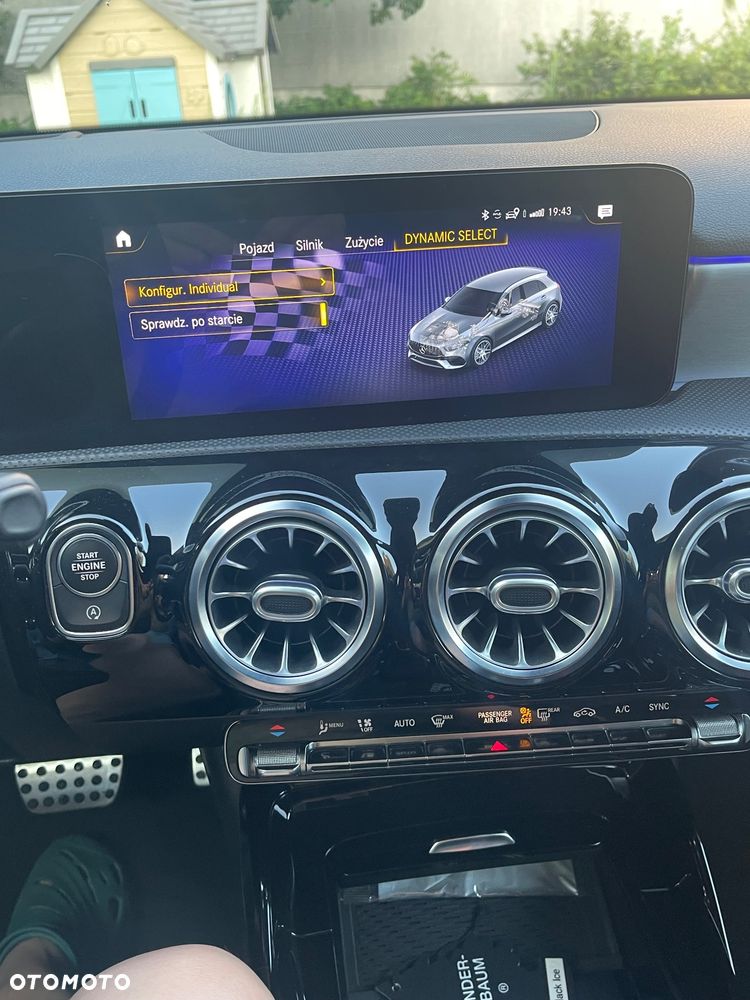 Mercedes-Benz Klasa A 45 S AMG 4-Matic Special Edition 1 8G-DCT - 28