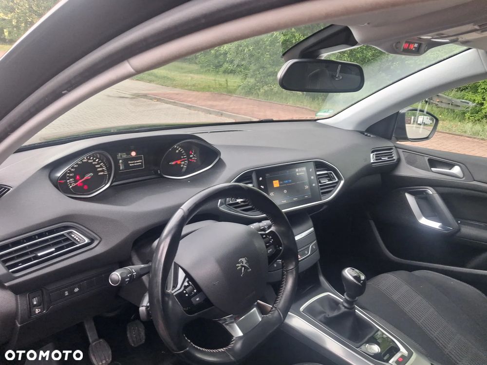 Peugeot 308 - 4