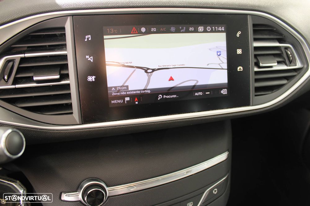 Peugeot 308 SW 1.2 PureTech Style - 10