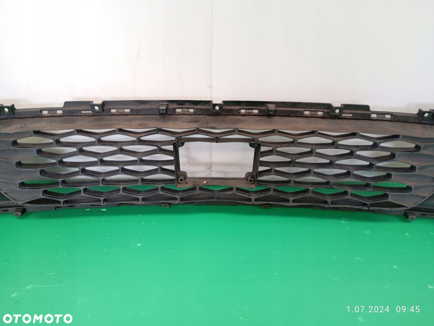 KRATKA ATRAPA ZDERZAKA ŚRODKOWA KIA CEED3 III GT LINE 86561-J7910 - 14