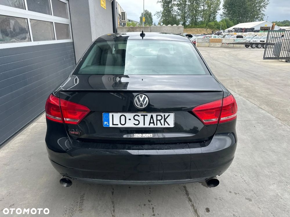 Volkswagen Passat 3.6 V6 R36 - 4