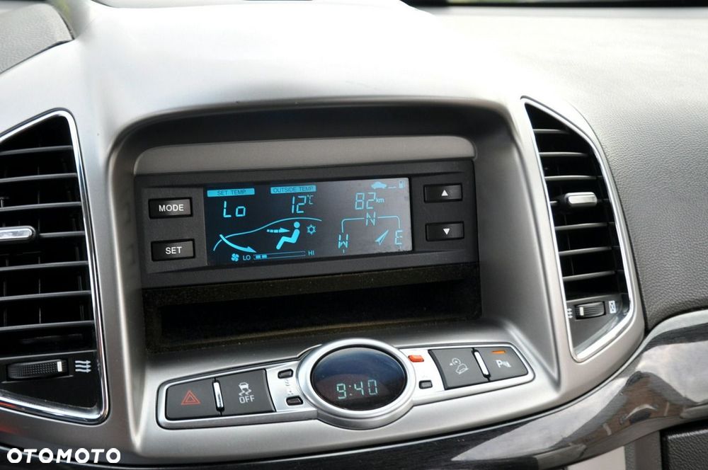 Chevrolet Captiva - 32