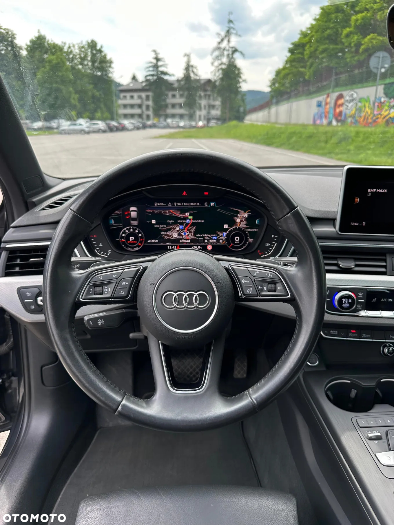 Audi A4 Avant 2.0 TFSI quattro S tronic design - 14
