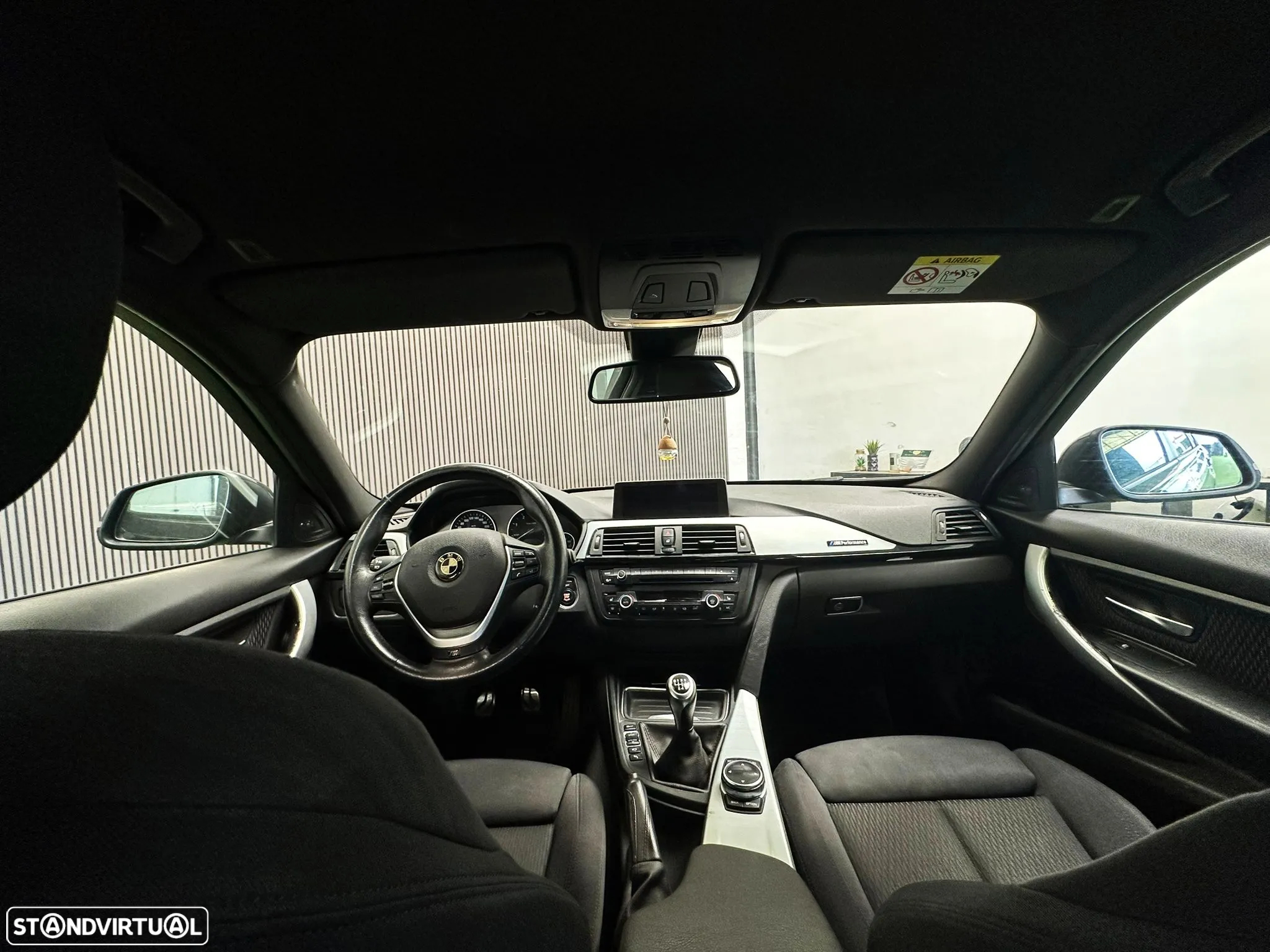 BMW 320 d Efficient Dynamic Edition Sport Line - 13