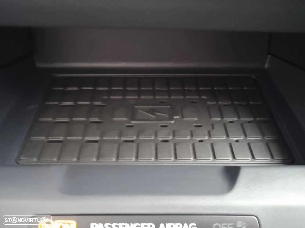 Ford Tourneo Courier 1.0 EcoBoost Active - 26