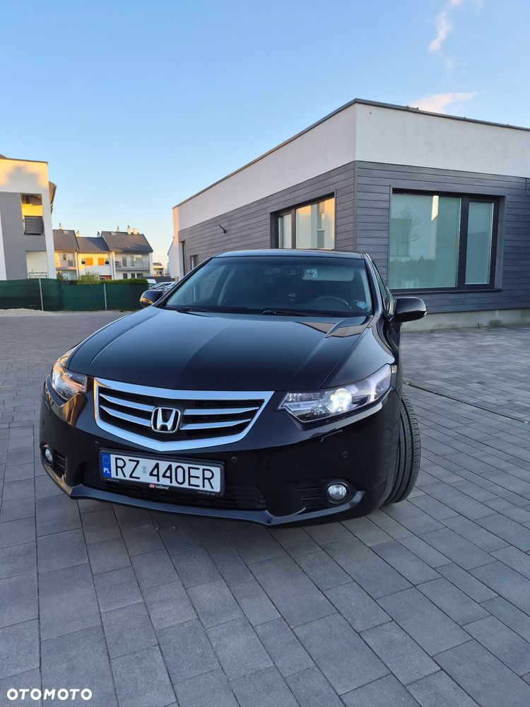 Honda Accord 2.0 Elegance - 1