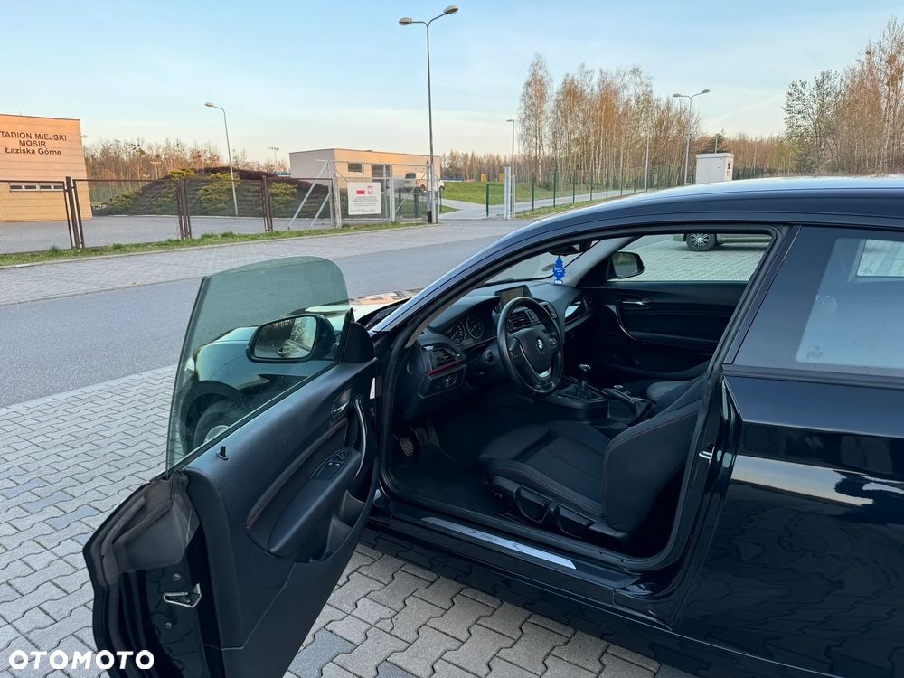 BMW Seria 1 116d Sport Line - 9