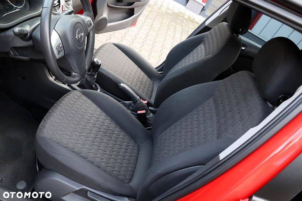 Opel Corsa 1.3 CDTI DPF Satellite - 23