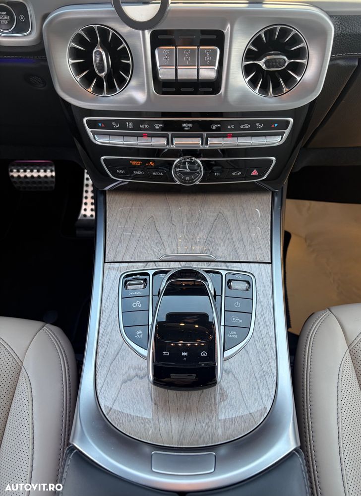 Mercedes-Benz G 350 d 9G-TRONIC AMG Line - 10