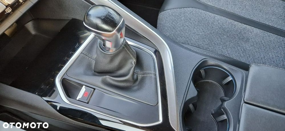 Peugeot 5008 - 35
