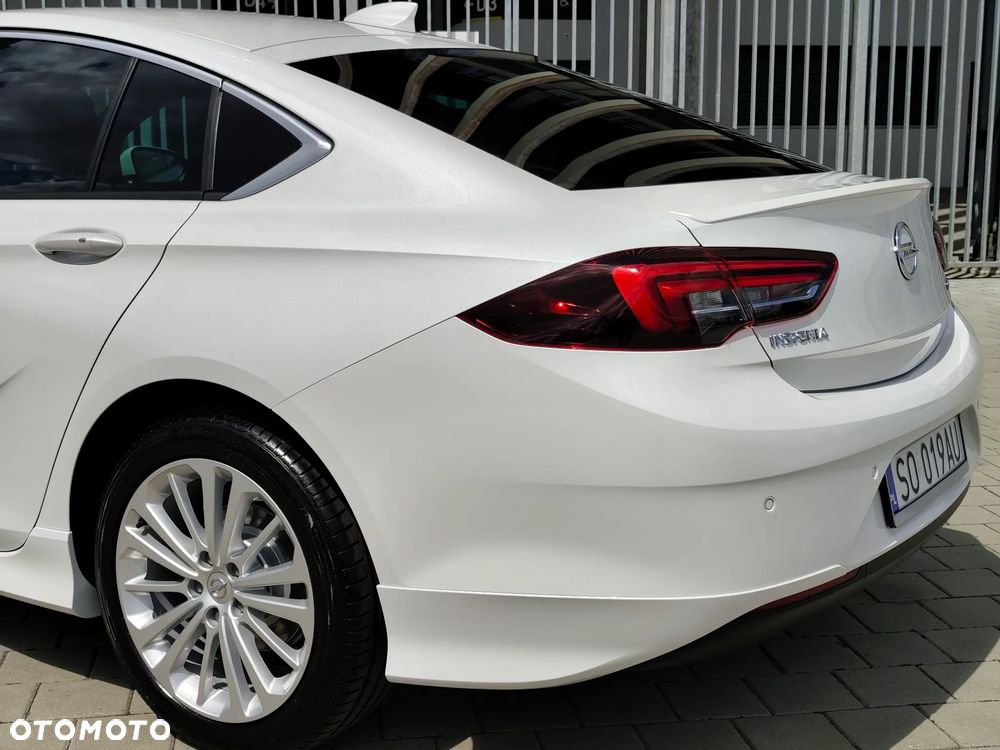Opel Insignia 1.5 T Innovation S&S - 13