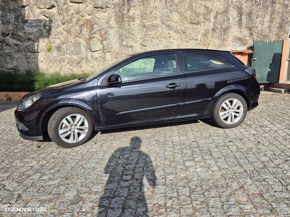 Opel Astra GTC 1.3 CDTi - 5