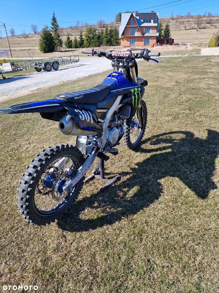 Yamaha YZF - 5
