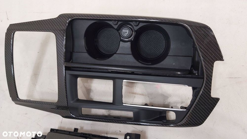 tuner środkowy dekor schowek carbon maserati levante 670161807 - 3