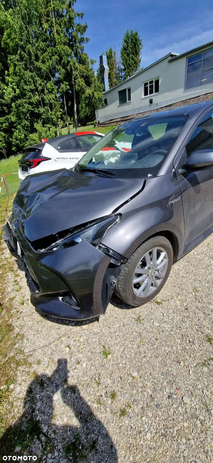Toyota Yaris Hybrid 1.5 Comfort - 2