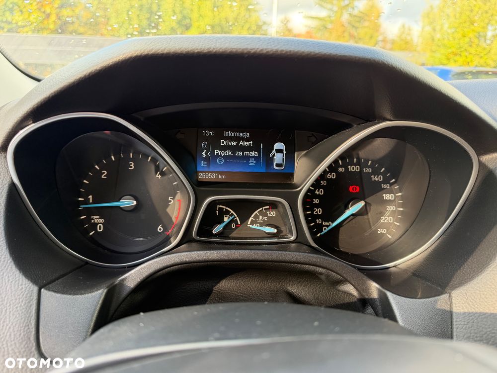 Ford Focus 1.5 TDCi SYNC Edition - 24