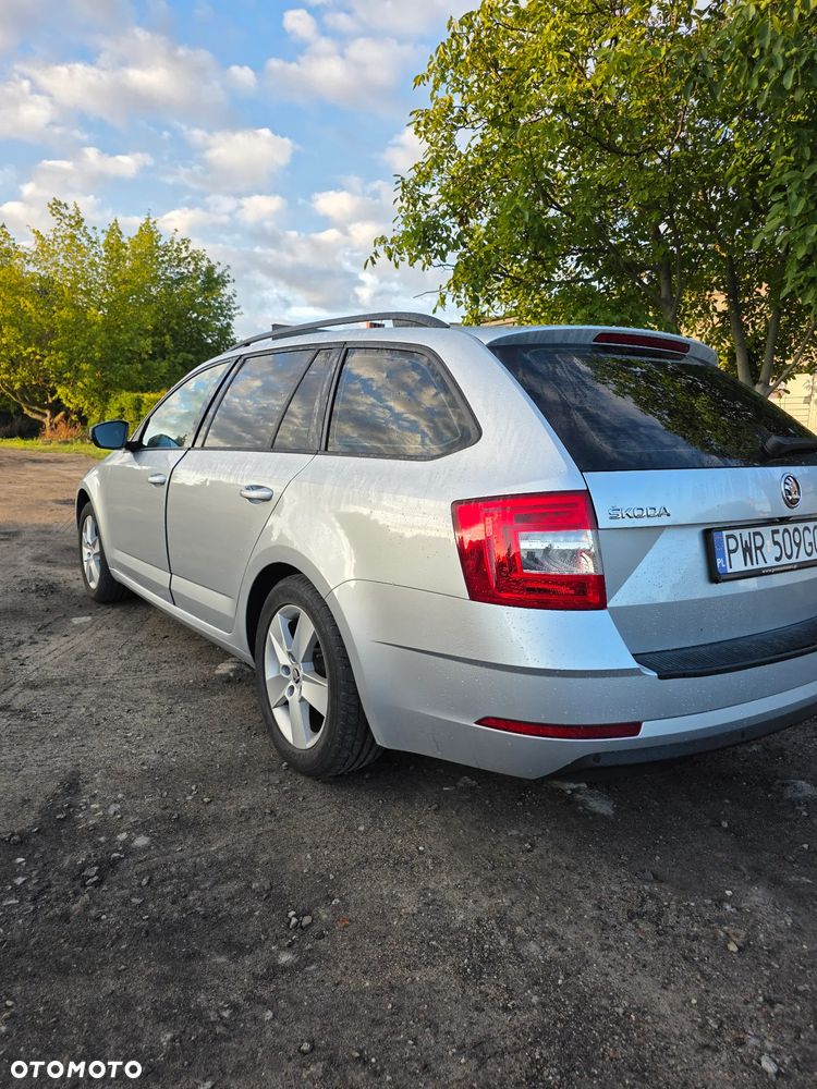 Skoda Octavia 1.6 TDI Ambition - 7