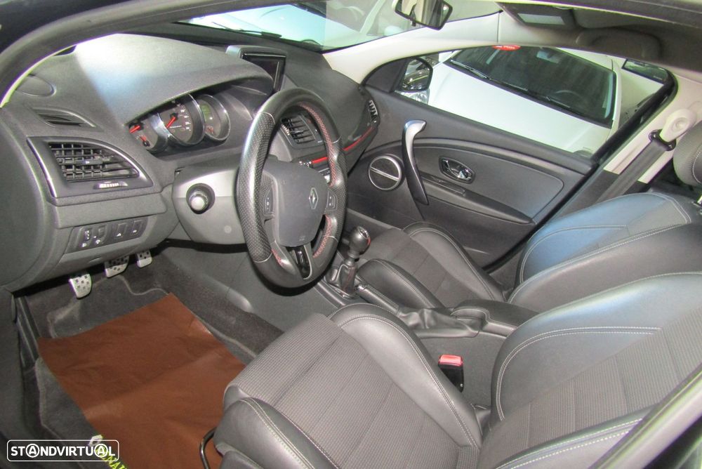 Renault Mégane Sport Tourer 1.5 dCi GT Line - 8