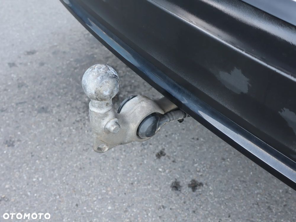 Volvo XC 40 B4 Plus Dark - 19