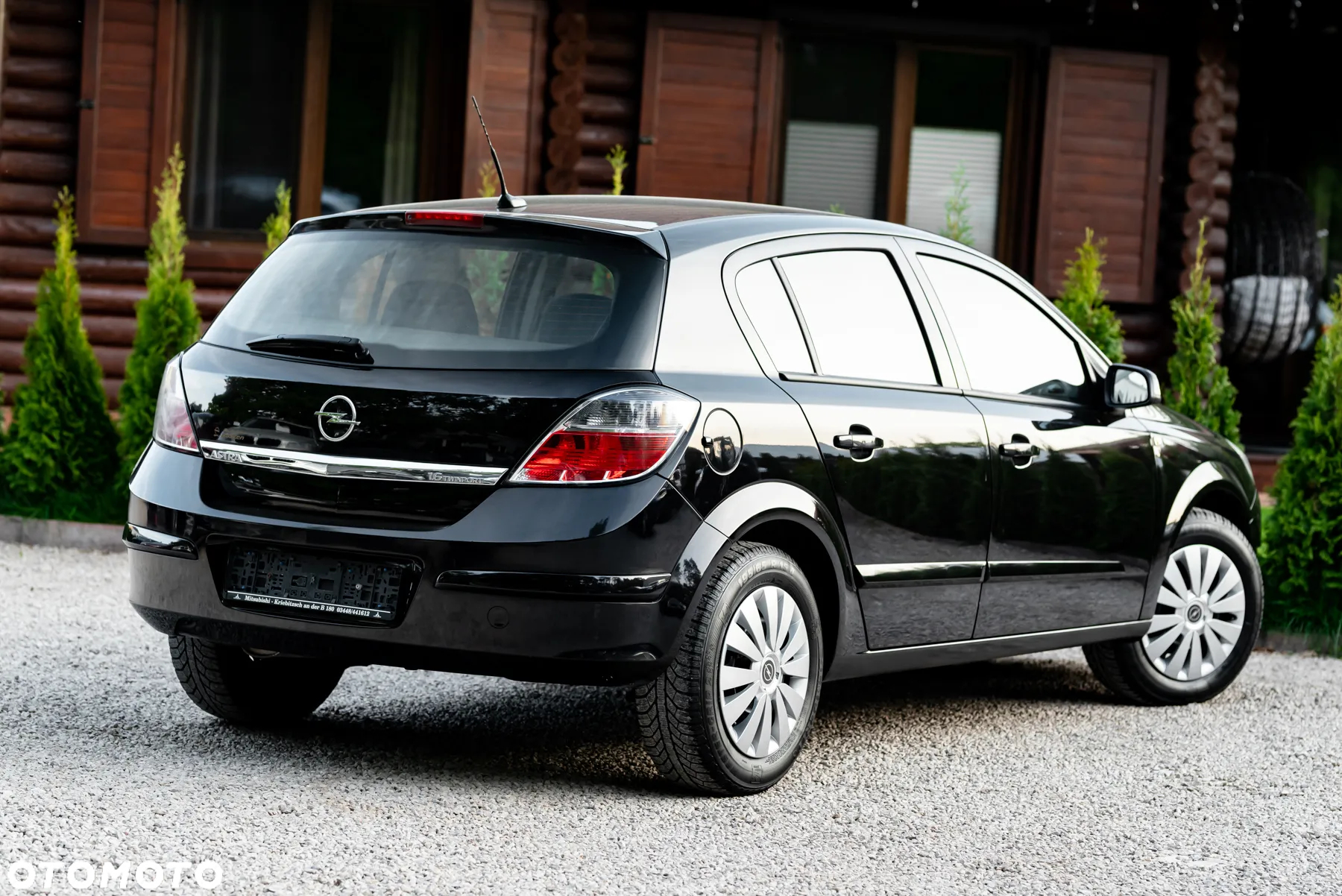 Opel Astra 1.6 - 9