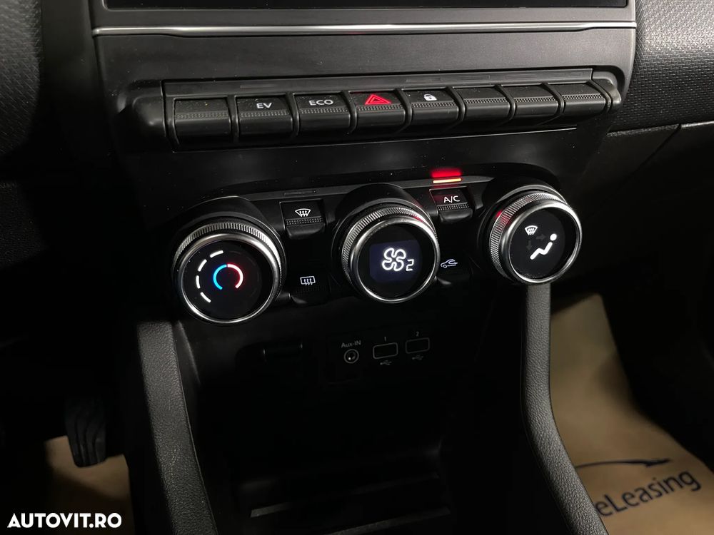 Renault Clio E-TECH 140 BUSINESS EDITION - 17