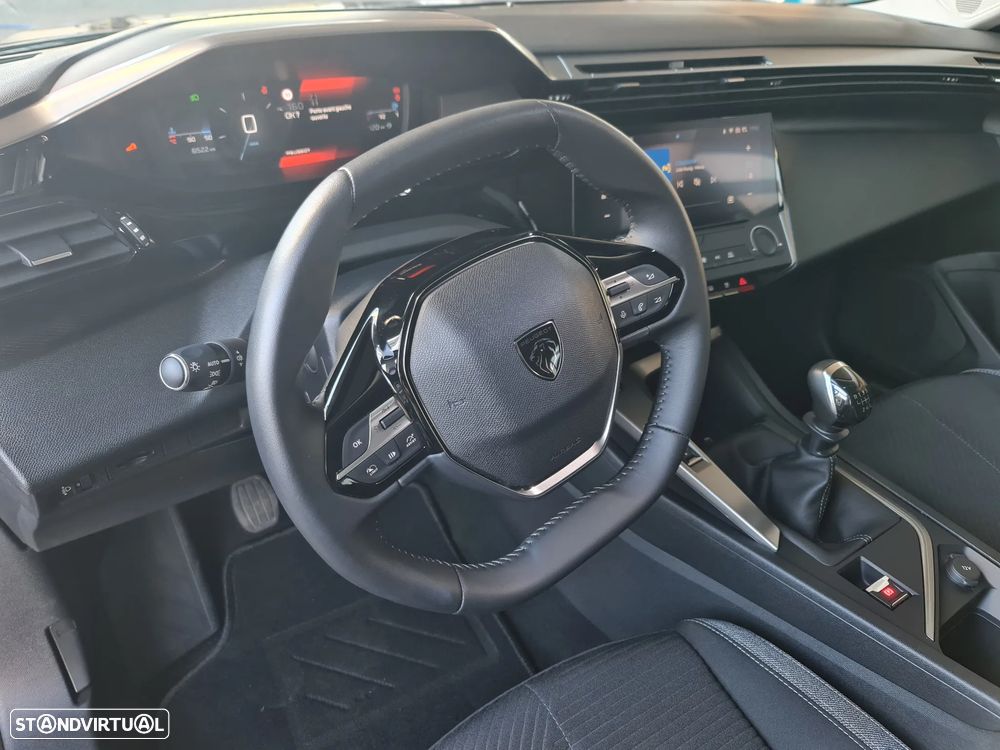 Peugeot 308 1.2 PureTech Style - 10