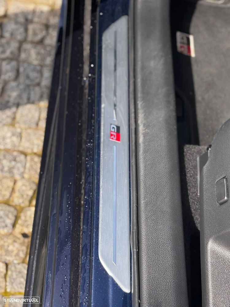 Toyota Corolla Touring Sports 1.8 Hybrid GR-Sport - 21