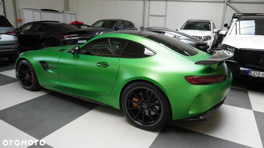 Mercedes-Benz AMG GT - 13
