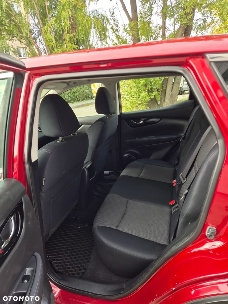 Nissan Qashqai 1.5 dCi N-Connecta EU6 - 14